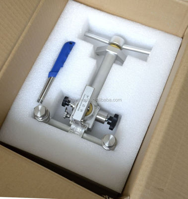 0.1mbar 調整解像度 HS703 ブナ-Nの手動校正圧力源